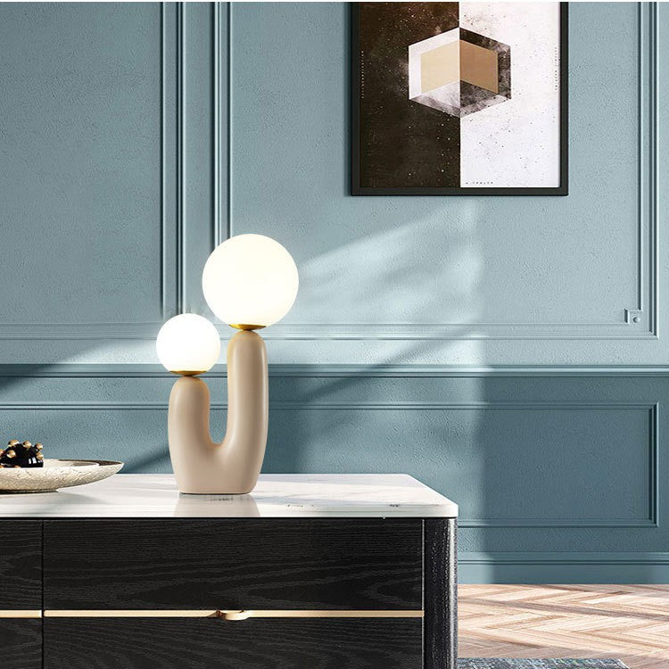Moderne dekorative Tischlampe