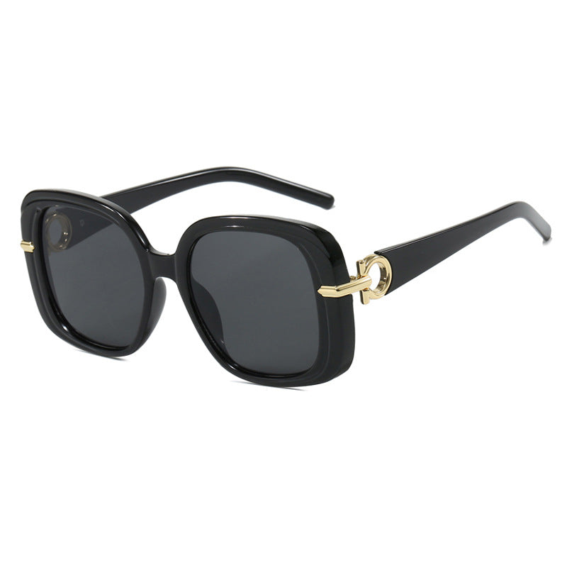 Damen quadratische Sonnenbrille mit luxuriösem Metallakzent Karnz