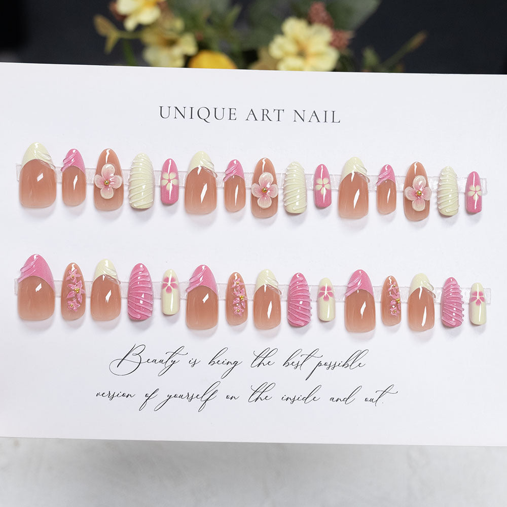 Dekoratives florales Press-On Nagelset