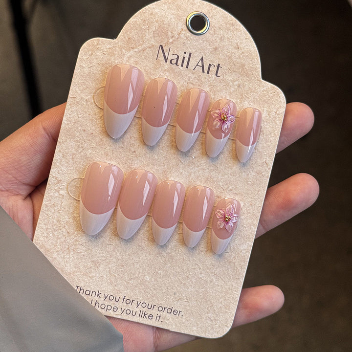 Eleganter Floral Press-On Nagelset Karnz