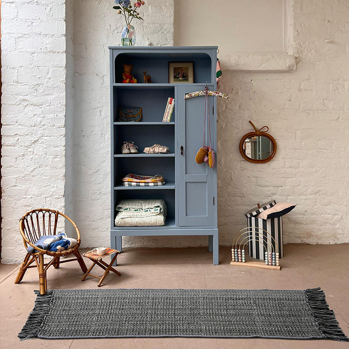 Gewebter Tischläufer mit dichtem Fischgrät‑Jacquard und Fransen Karnz