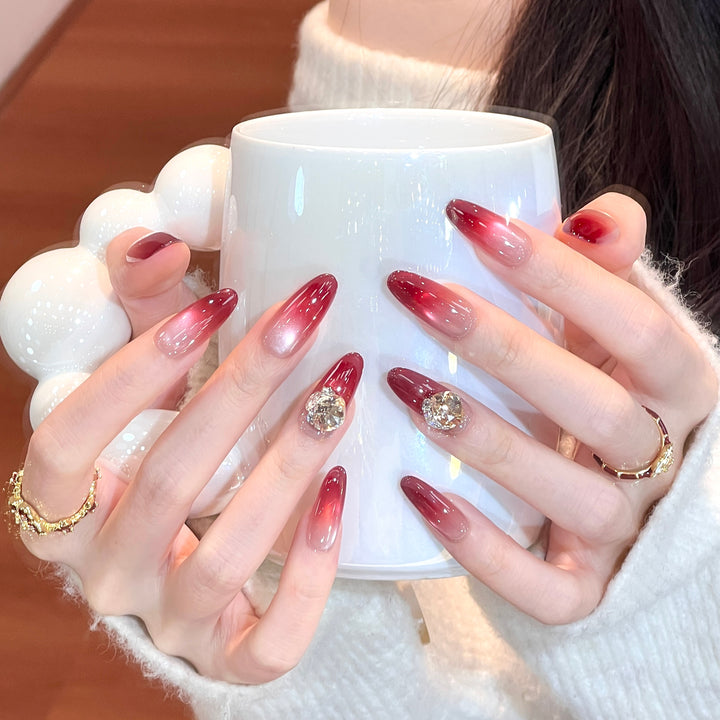 Ombre Press-On Nagelset mit Kristallakzenten Karnz