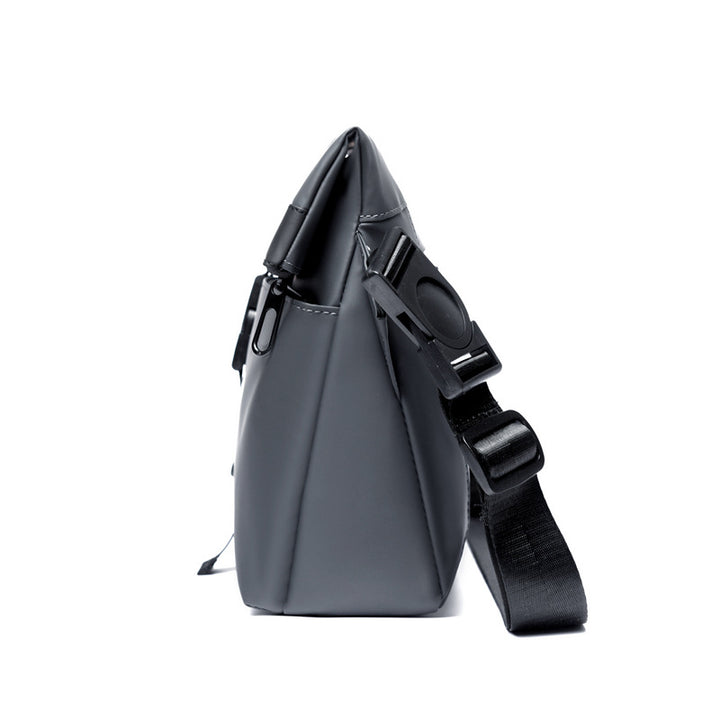 Wasserbeständige Messenger-Tasche Karnz