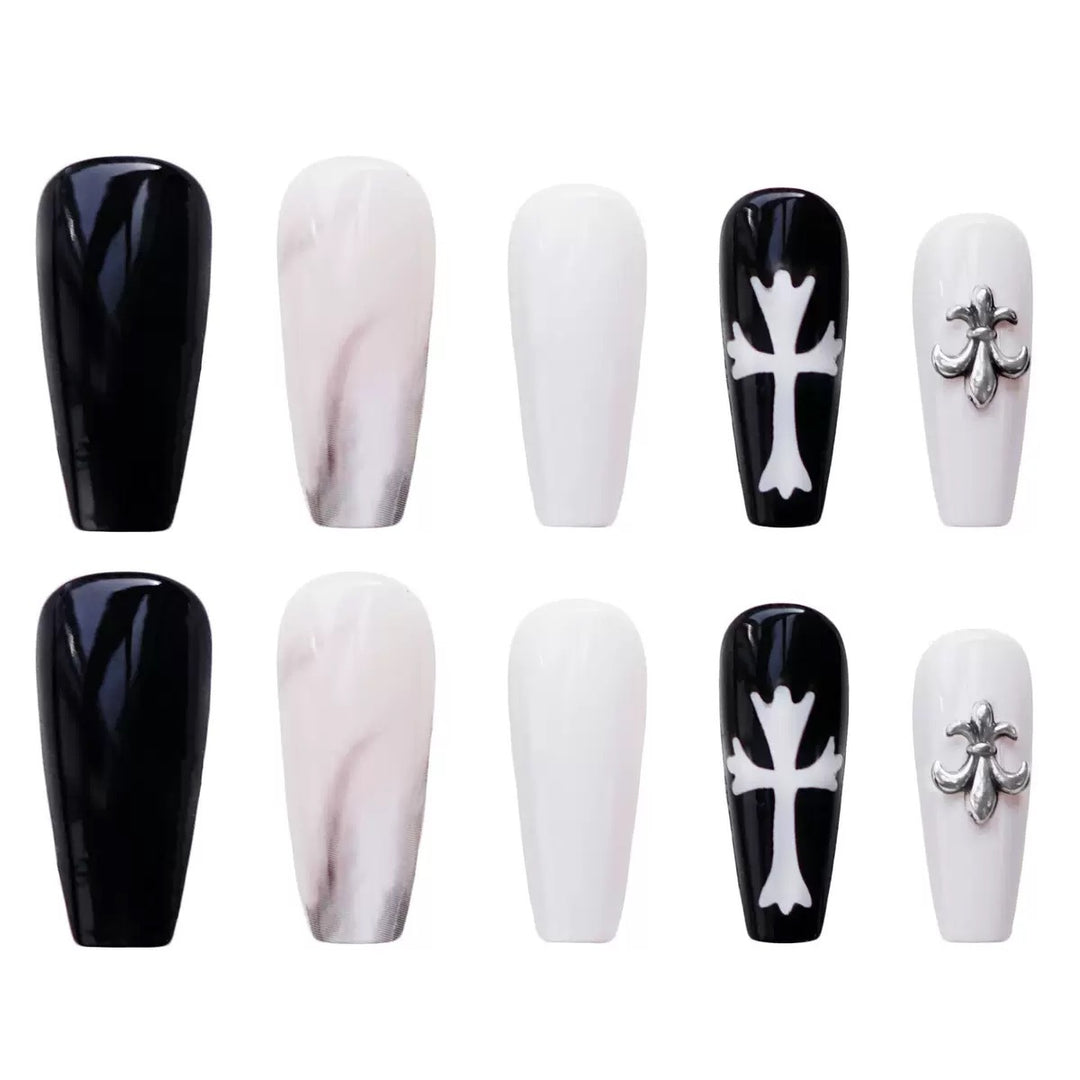 Nagelkunst-Set mit einzigartigen Designs Karnz
