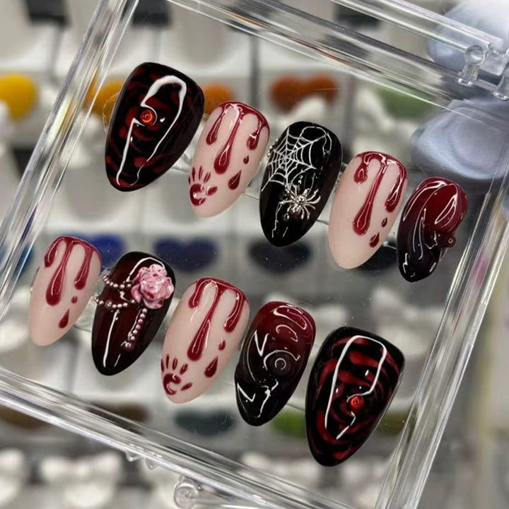 Halloween Kunstnagelset mit gruseligen Motiven Karnz