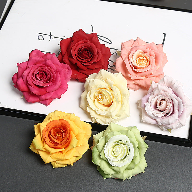 Florale Corsage für dekorative Trage- und Ausstellungszwecke