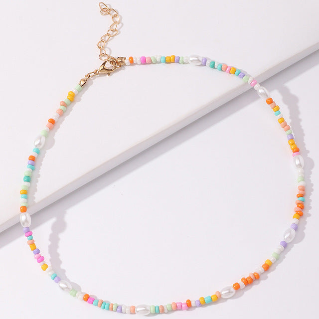 Perlen- und Perlenbesatz Choker-Halskette Karnz