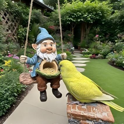 Gartenwichtel auf Schaukel Karnz