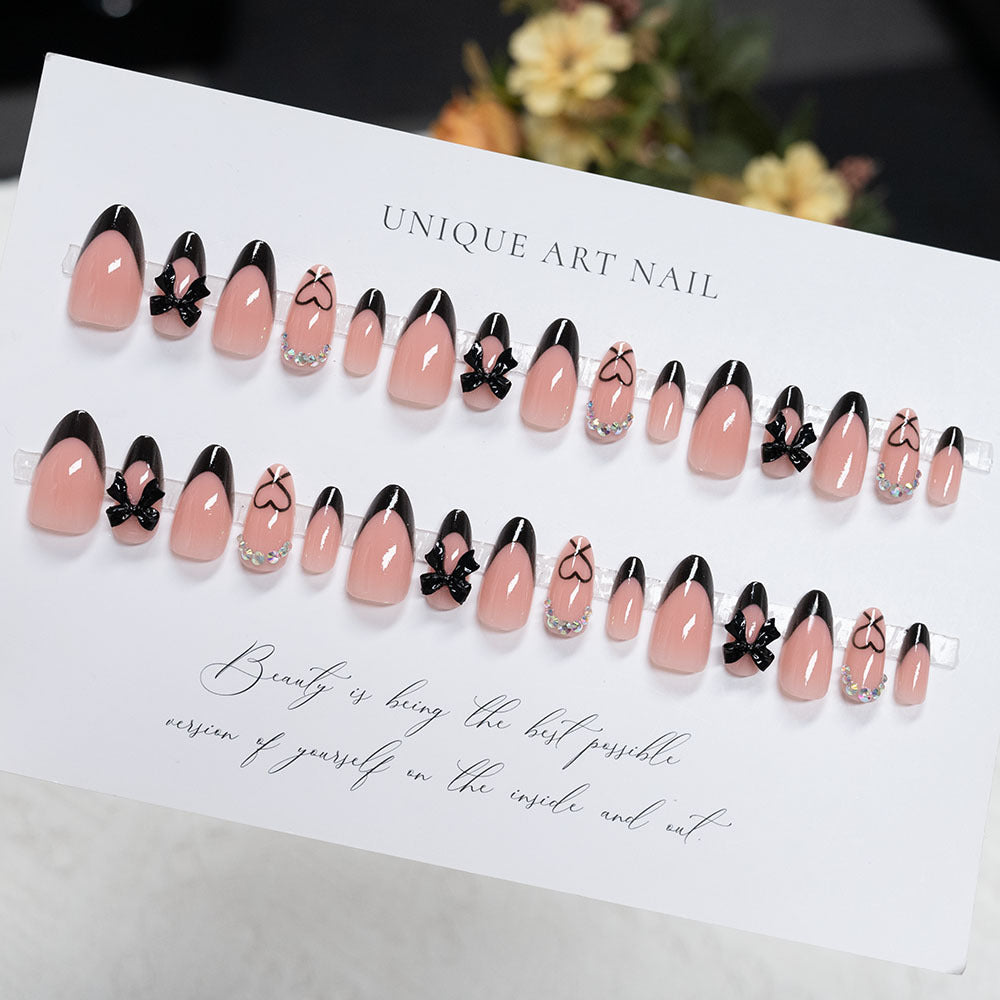 Glamourös Press-On Nagelkunst Set