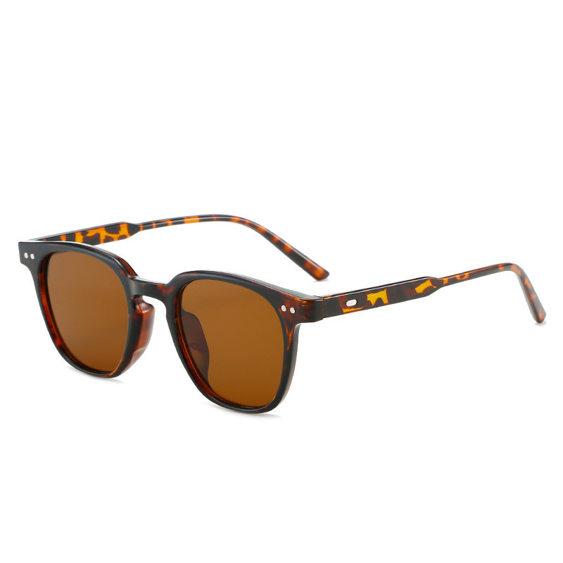 Damen modische Sonnenbrille mit hochwertigem UV-Schutz und komfortablem Rahmen Karnz