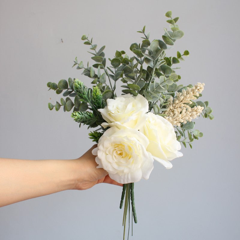 Lebensnahe Gelbe Rosenstrauß Arrangemement