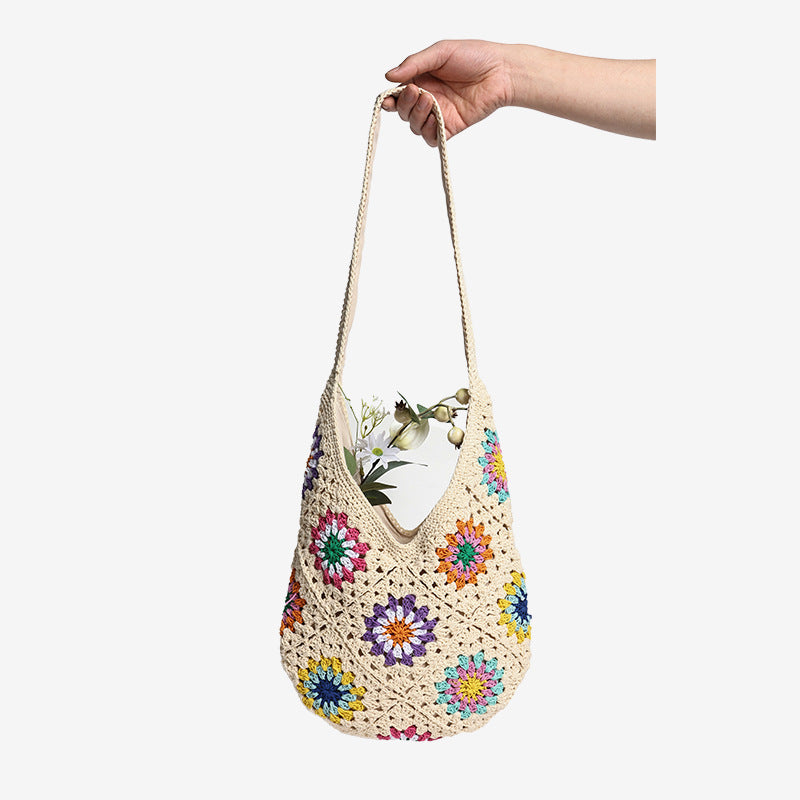 Damen Henkeltasche aus handgeknüpftem Makramee mit bunten Applikationen Karnz