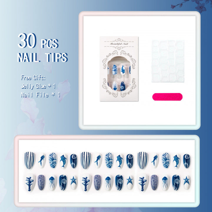 Künstlerische Nagelkunst