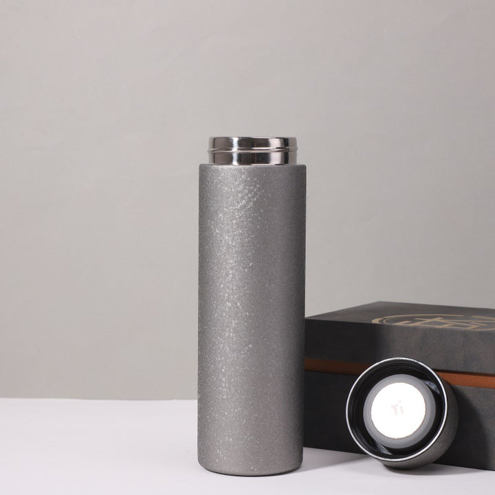 Isolierte Wasserflasche Karnz