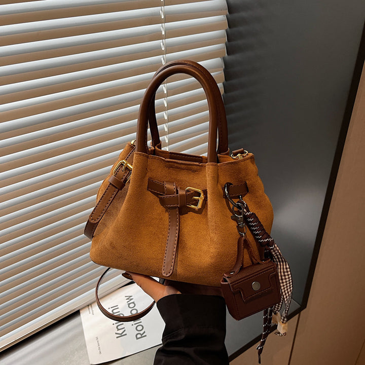Elegante Wildleder Handtasche Karnz