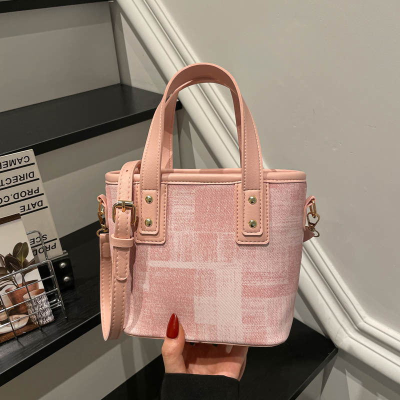 Mini strukturierte Handtasche