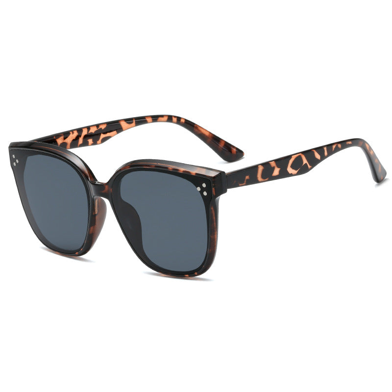Damen quadratische Sonnenbrille mit stilvollem, breitem Rahmen Karnz