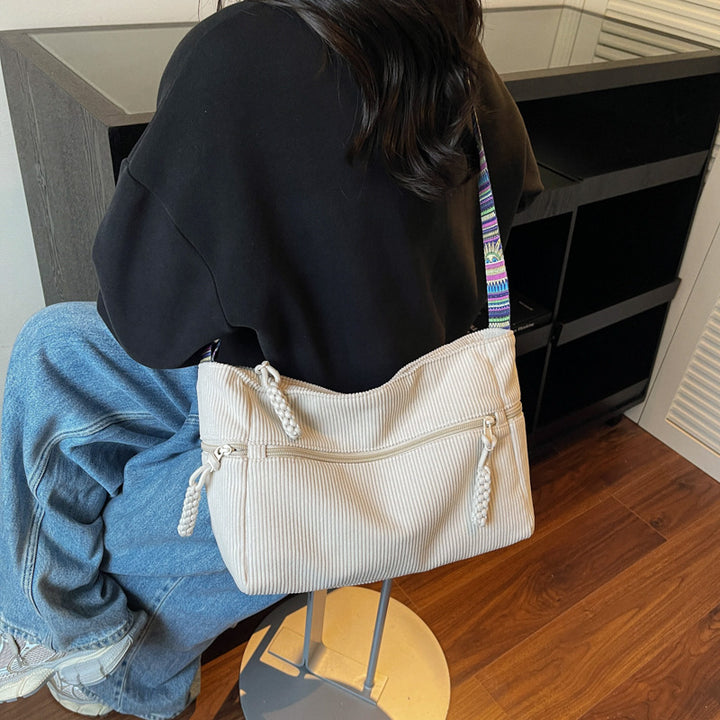 Stylische Bohemian Utility Schultertasche