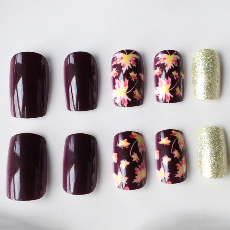 Dekorative herbstliche Acryl-Nagelverzierungen Karnz