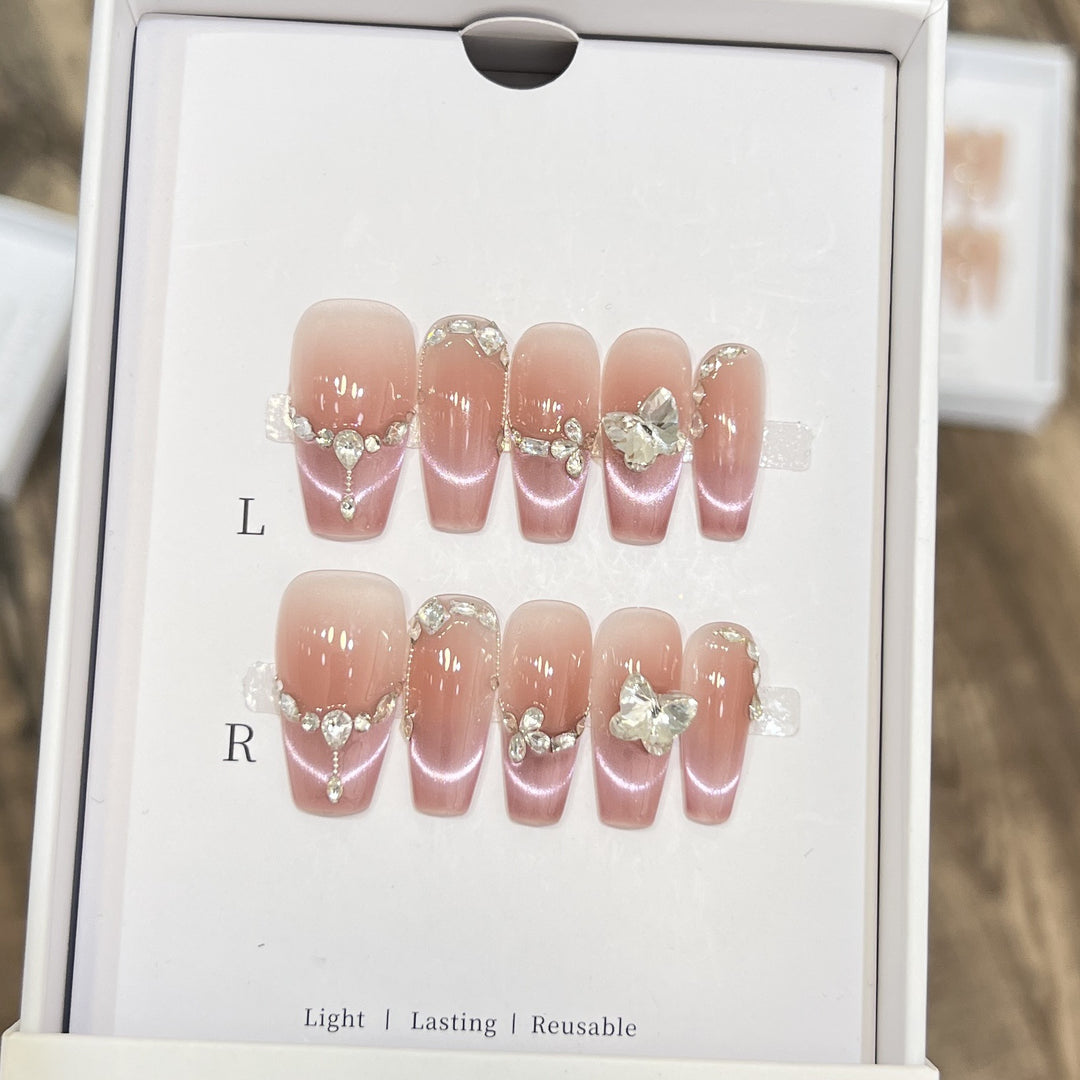 Elegantes wiederverwendbares Press-On-Nagelkunstset