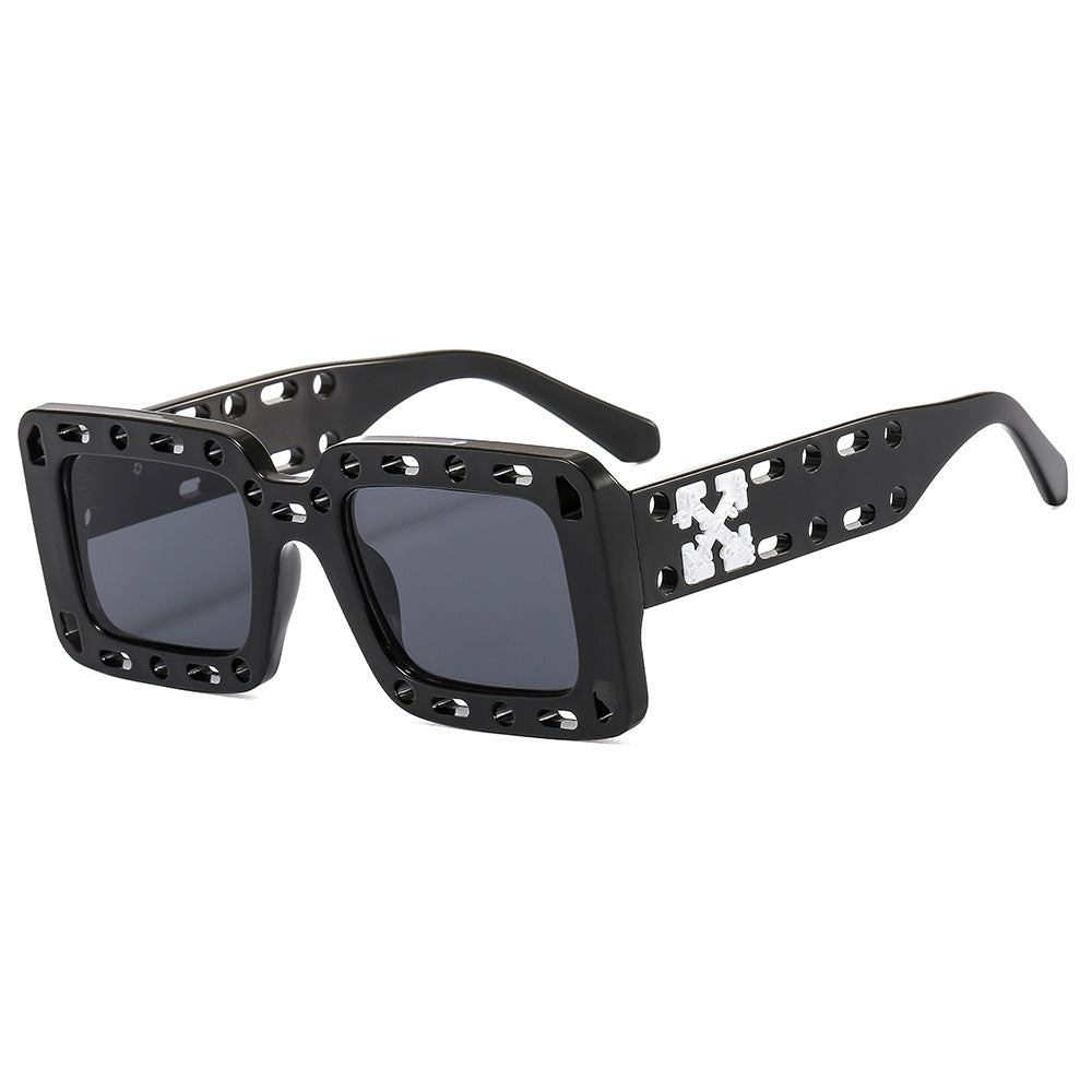 Damen Modische Sonnenbrille mit einzigartigem Design Karnz