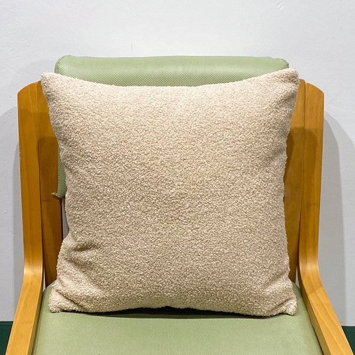 Kuschelkissen mit Teddyfleece-Bezug und weicher Polyesterfüllung Karnz
