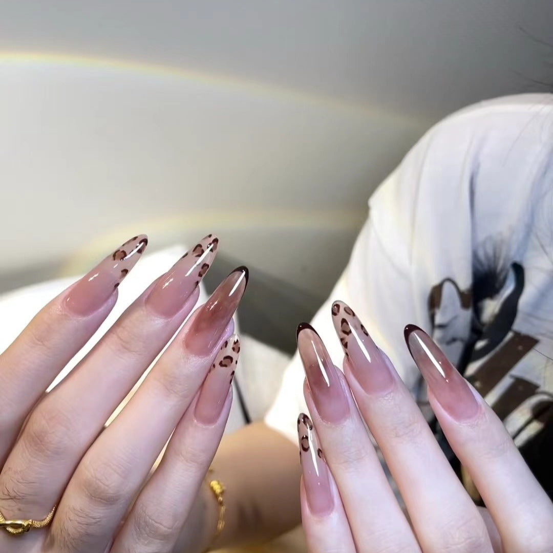 Elegantes Tierdruck Press-On Nagelset
