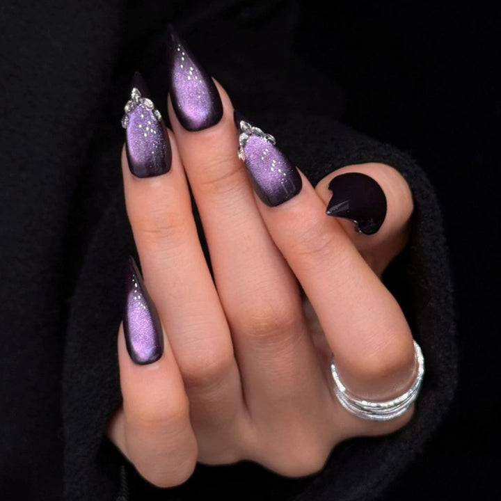 Glamouröse Stiletto Press-On Nagelverzierungen