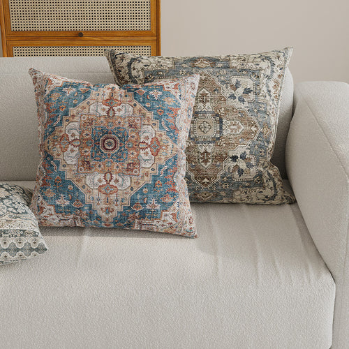 Decorative Medallion Jacquard Throw Pillow Cover