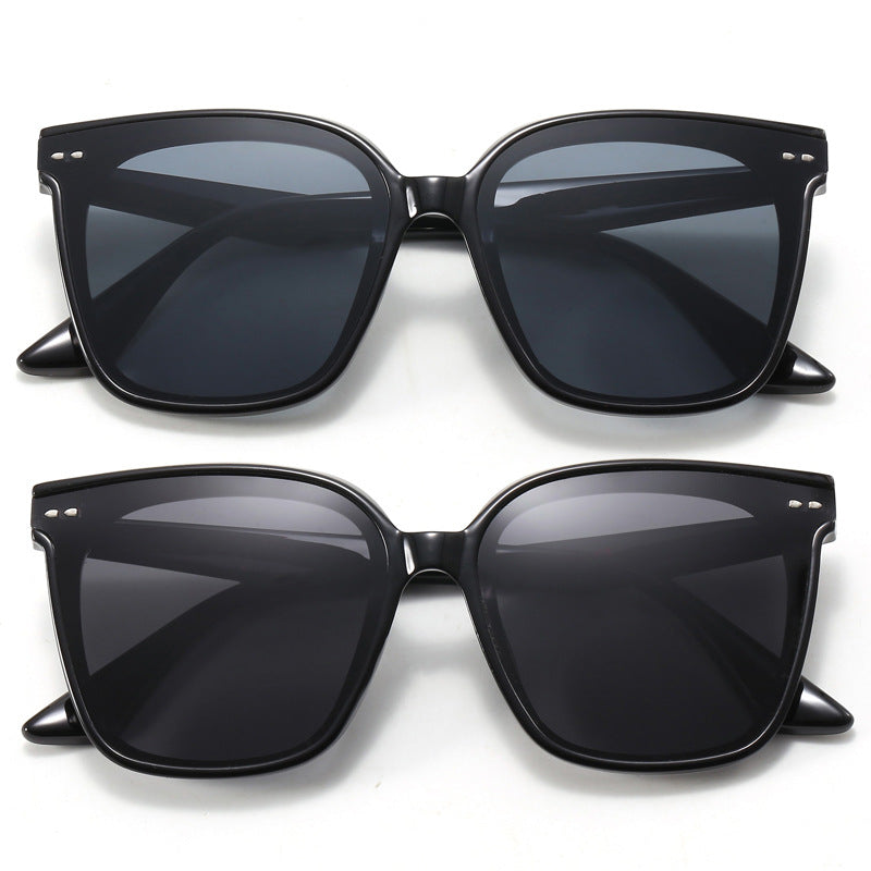 Damen geometrische Sonnenbrille mit luxuriösem Metallrahmen Karnz