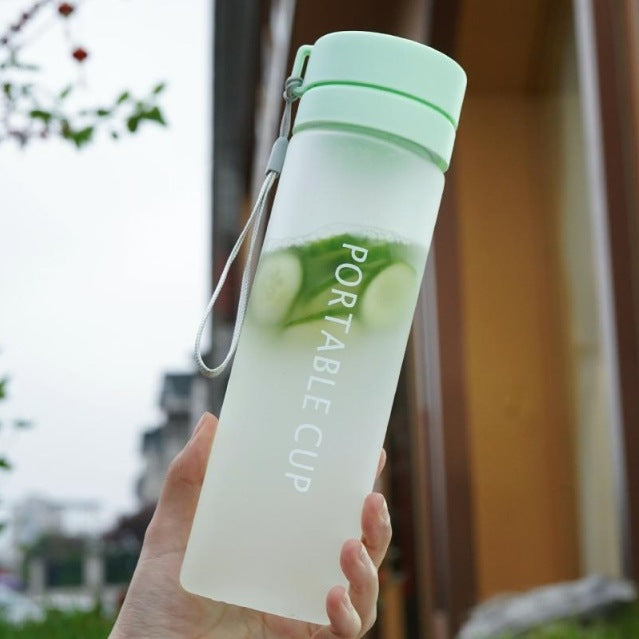 Damen tragbare Wasserflasche Karnz