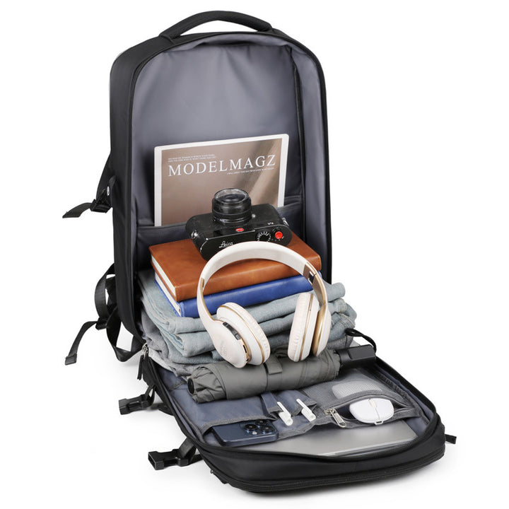 Geräumiger Multi-Compartments-Reiserucksack Karnz
