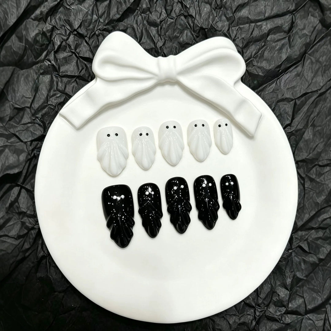 Verspieltes Geister-Themen Press-On Nagelset
