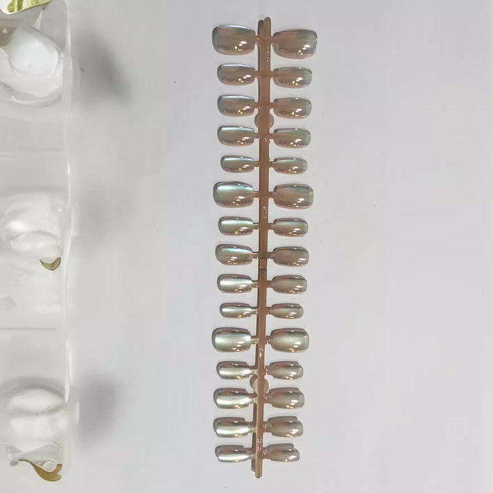 Iridescent Press-On Nail Tips Karnz
