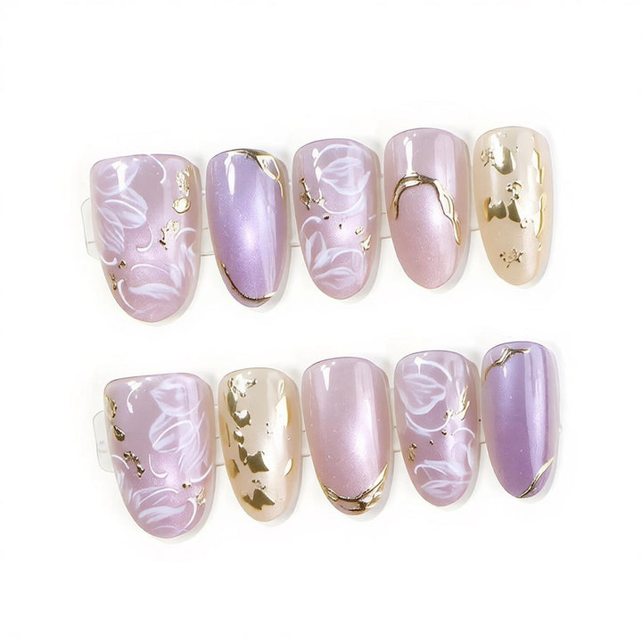 Blumen- und Metallic-Press-On-Nagelkunst Karnz