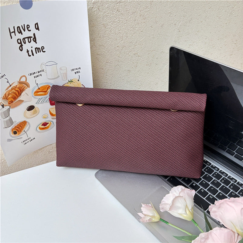 WoElegant Textured Clutch Karnz