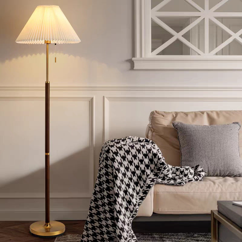 Elegante Faltenschirm Stehlampe