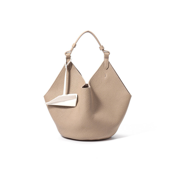 Schlaffes geprägtes Leder Hobo-Bucket-Tasche mit Oberarm und geometrischer Silhouette