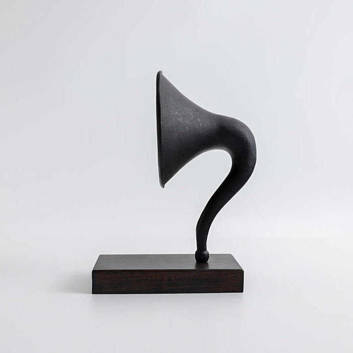 Vintage-inspirierte dekorative Grammophon-Skulptur 1789403426
