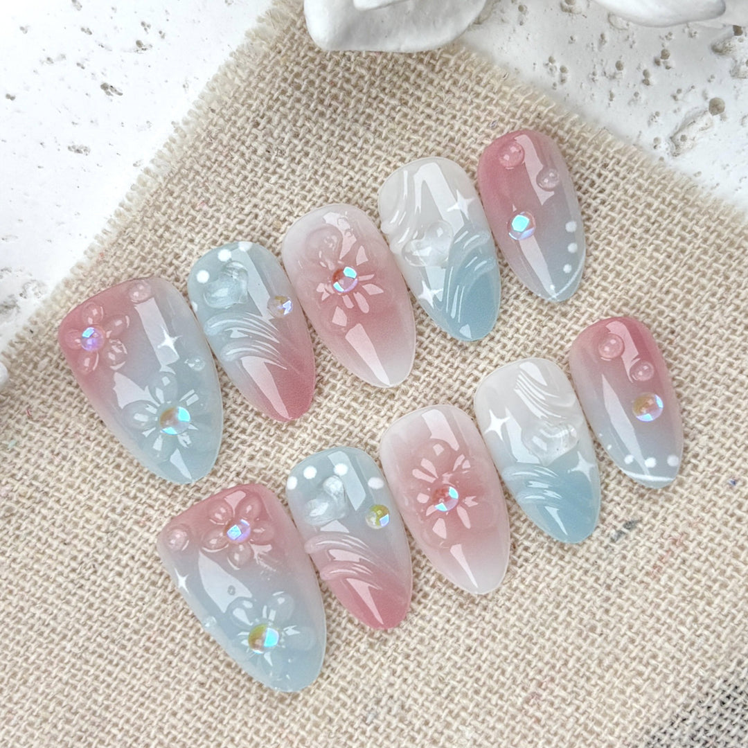 Dekorativer Nagelkunstset