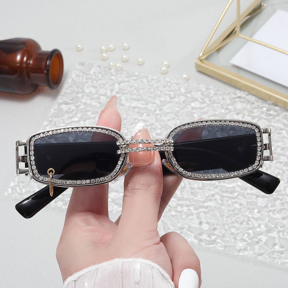 Damen modische Sonnenbrille mit funkelndem Kristallrahmen Karnz