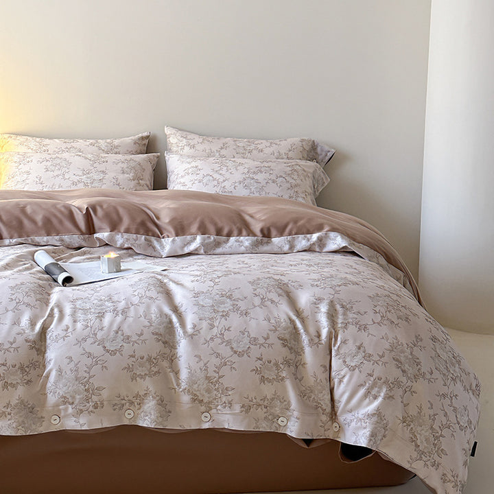 Premium-Baumwollsatin-Duvetbezuggarnitur mit floralem Jacquard-Relief und Knopfverschluss