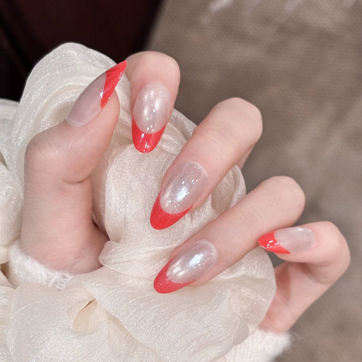 Elegante französische Nagelkunstspitzen