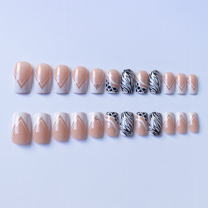 Künstlerische Gel-Nagelkunst-Kollektion