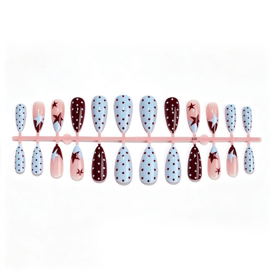 Kunstnagelset mit kreativem Punkt- und Sternen-Design Karnz