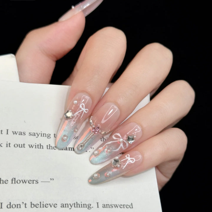 Elegantes Gradient Press-On Nagelkunst Set