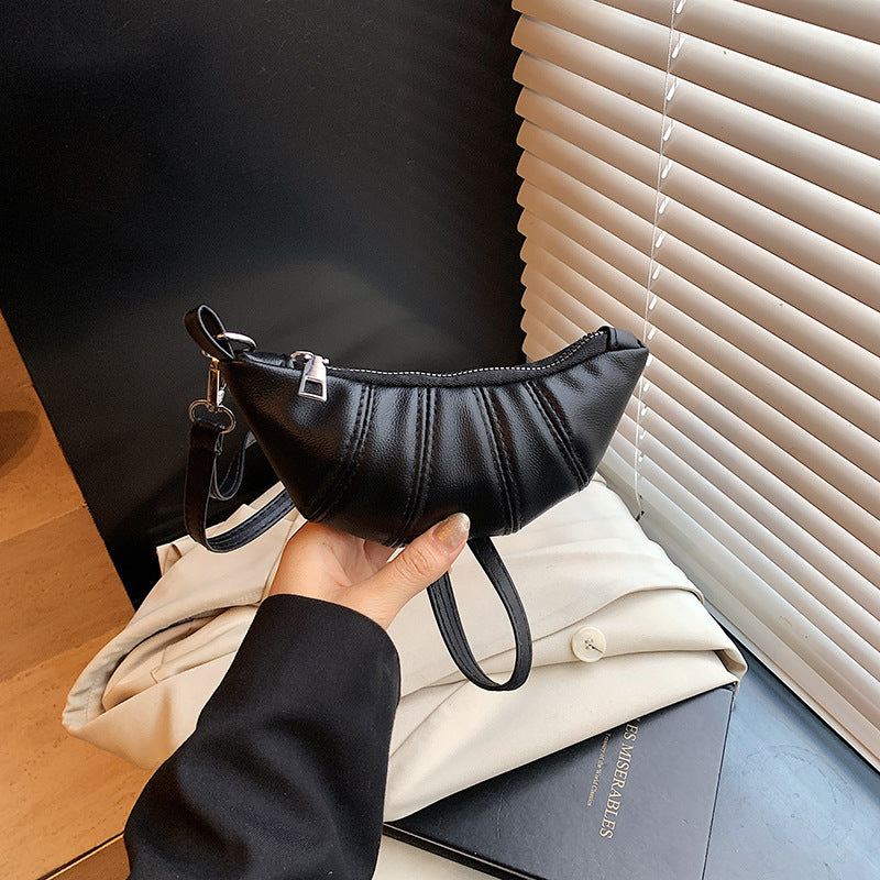 Texturiertes Mini Crossbody Täschchen Karnz