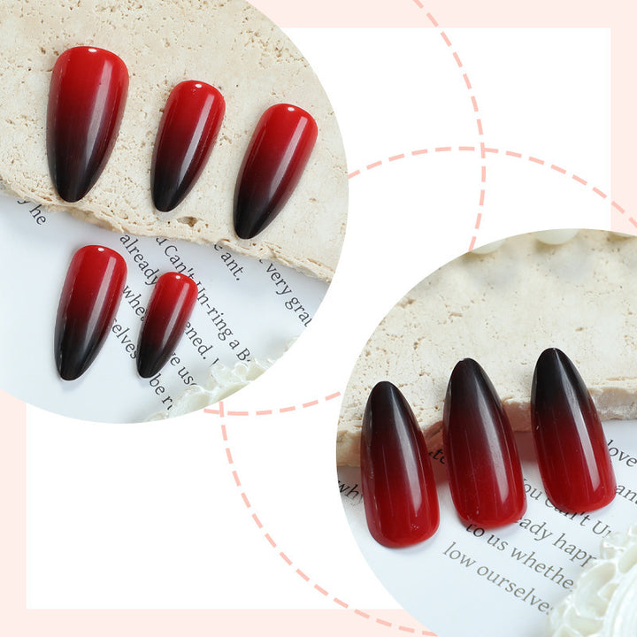 Künstliche Fingernägel mit Ombre-Effekt Karnz