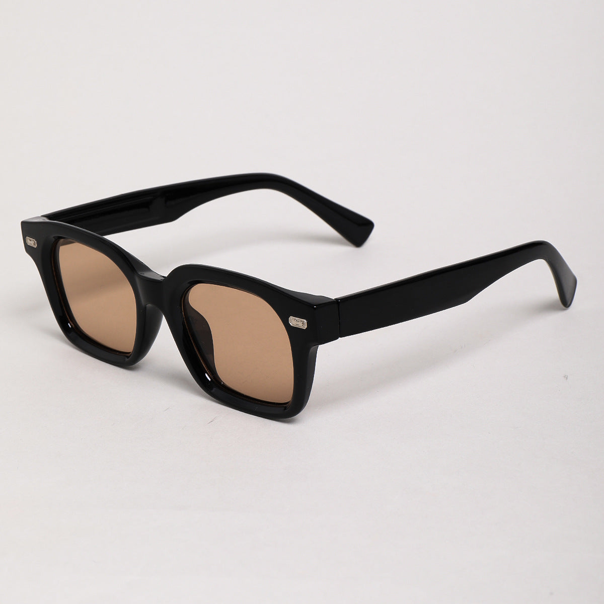 Damen Sonnenbrille im trendigen Retro-Design Karnz