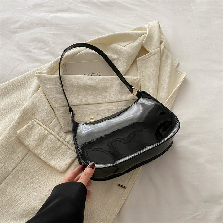 Chic Lackleder Schultertasche Karnz